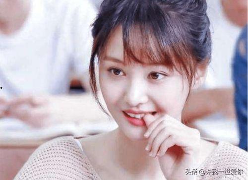 娱乐圈吃瓜没有解说吗,揭秘幕后真相，无需解说！